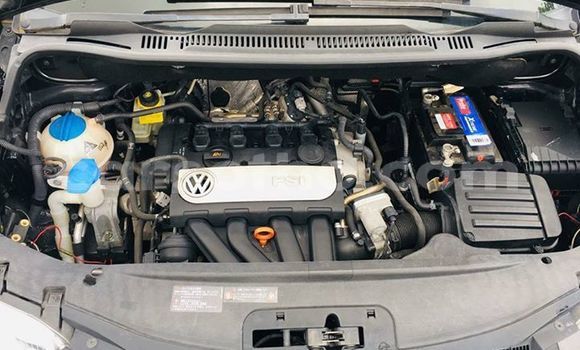 Buy Used Volkswagen Touran Black Car in Maseru in Maseru Buy Used Volkswagen Touran Black Car in Maseru in Maseru