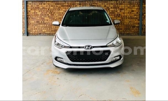 Sayi Na hannu Hyundai i20 Silver Mota in Hlotse a Leribe Sayi Na hannu Hyundai i20 Silver Mota in Hlotse a Leribe