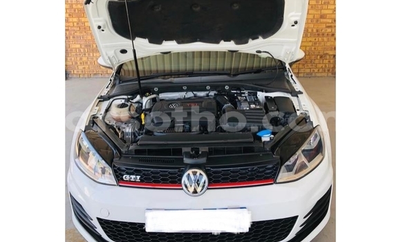اشتري مستعمل Volkswagen Golf GTI White سيارة في Hlotse في Leribe اشتري مستعمل Volkswagen Golf GTI White سيارة في Hlotse في Leribe