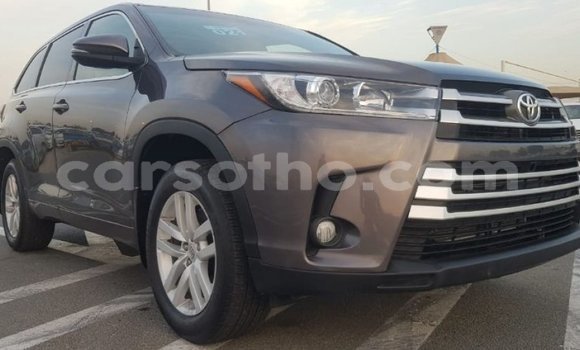 Buy Import Toyota Highlander Other Car in Import - Dubai in Maseru Buy Import Toyota Highlander Other Car in Import - Dubai in Maseru