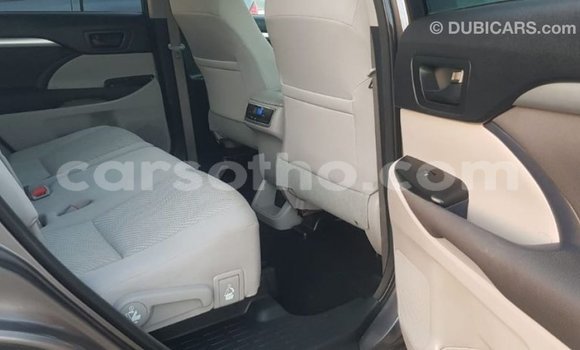 Buy Import Toyota Highlander Other Car in Import - Dubai in Maseru Buy Import Toyota Highlander Other Car in Import - Dubai in Maseru