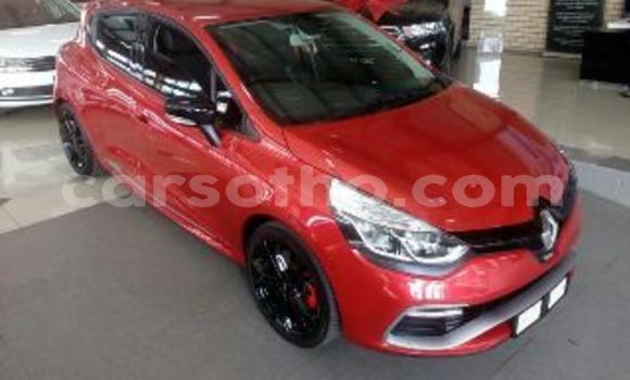 Sayi Na hannu Renault Clio Red Mota in Maseru a Maseru Sayi Na hannu Renault Clio Red Mota in Maseru a Maseru