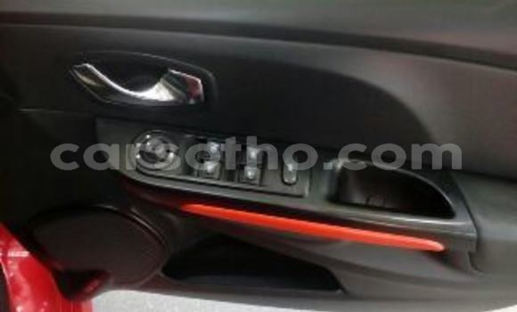 Sayi Na hannu Renault Clio Red Mota in Maseru a Maseru Sayi Na hannu Renault Clio Red Mota in Maseru a Maseru