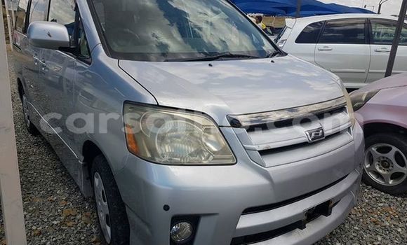 Buy Used Toyota Noah Silver Car in Maseru in Maseru Buy Used Toyota Noah Silver Car in Maseru in Maseru