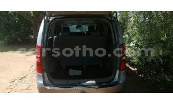 Acheter Occasion Voiture Hyundai H1 Gris à Maseru, Maseru Acheter Occasion Voiture Hyundai H1 Gris à Maseru, Maseru