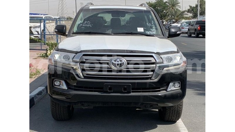 Big with watermark toyota land cruiser maseru import dubai 17030