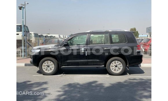 اشتري Imported Toyota Land Cruiser Black سيارة في Import - Dubai في Maseru اشتري Imported Toyota Land Cruiser Black سيارة في Import - Dubai في Maseru