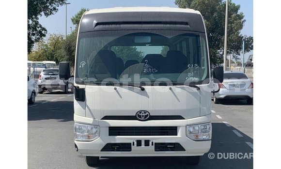Acheter Import Voiture Toyota Coaster Blanc à Import - Dubai, Maseru Acheter Import Voiture Toyota Coaster Blanc à Import - Dubai, Maseru