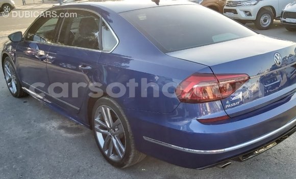 Sayi Imported Volkswagen Passat Blue Mota in Import - Dubai a Maseru Sayi Imported Volkswagen Passat Blue Mota in Import - Dubai a Maseru