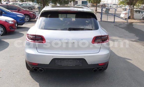Sayi Imported Porsche Macan Other Mota in Import - Dubai a Maseru Sayi Imported Porsche Macan Other Mota in Import - Dubai a Maseru