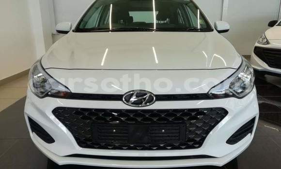 اشتري مستعمل Hyundai i20 White سيارة في Maseru في Maseru اشتري مستعمل Hyundai i20 White سيارة في Maseru في Maseru