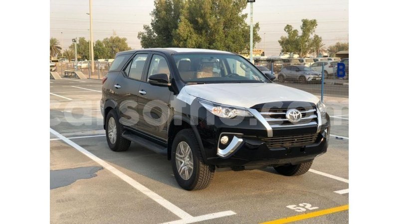 Big with watermark toyota fortuner maseru import dubai 17060