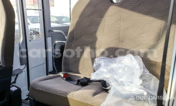 Sayi Imported Toyota Coaster White Mota in Import - Dubai a Maseru Sayi Imported Toyota Coaster White Mota in Import - Dubai a Maseru