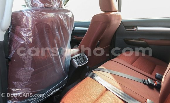 Buy Import Toyota Hilux White Car in Import - Dubai in Maseru Buy Import Toyota Hilux White Car in Import - Dubai in Maseru