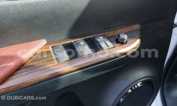 Buy Import Toyota Hilux White Car in Import - Dubai in Maseru Buy Import Toyota Hilux White Car in Import - Dubai in Maseru