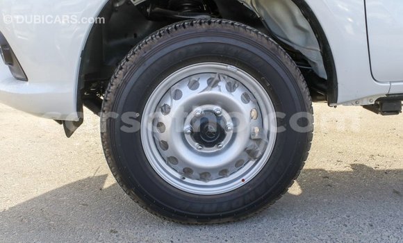 Buy Import Toyota Hilux White Car in Import - Dubai in Maseru Buy Import Toyota Hilux White Car in Import - Dubai in Maseru