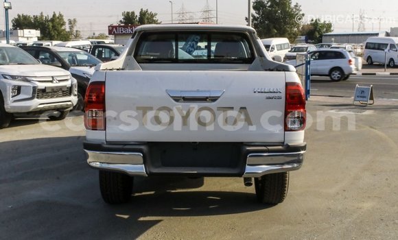 Buy Import Toyota Hilux White Car in Import - Dubai in Maseru Buy Import Toyota Hilux White Car in Import - Dubai in Maseru