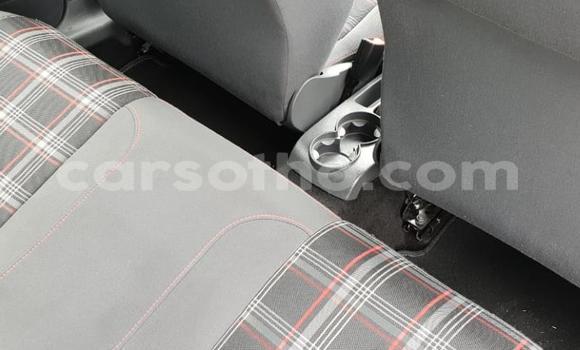 Acheter Occasion Voiture Volkswagen Polo Blanc à Hlotse, Leribe Acheter Occasion Voiture Volkswagen Polo Blanc à Hlotse, Leribe