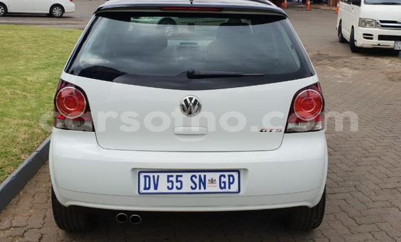 Acheter Occasion Voiture Volkswagen Polo Blanc à Hlotse, Leribe Acheter Occasion Voiture Volkswagen Polo Blanc à Hlotse, Leribe