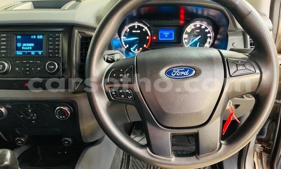 Sayi Na hannu Ford Ranger Silver Mota in Maseru a Maseru Sayi Na hannu Ford Ranger Silver Mota in Maseru a Maseru