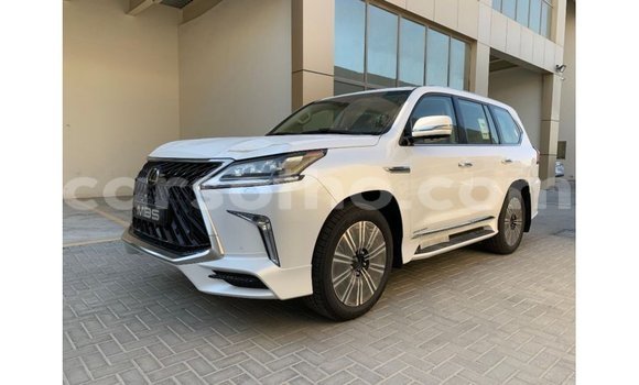 اشتري Imported Lexus LX White سيارة في Import - Dubai في Maseru اشتري Imported Lexus LX White سيارة في Import - Dubai في Maseru