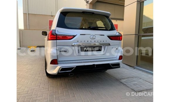 اشتري Imported Lexus LX White سيارة في Import - Dubai في Maseru اشتري Imported Lexus LX White سيارة في Import - Dubai في Maseru