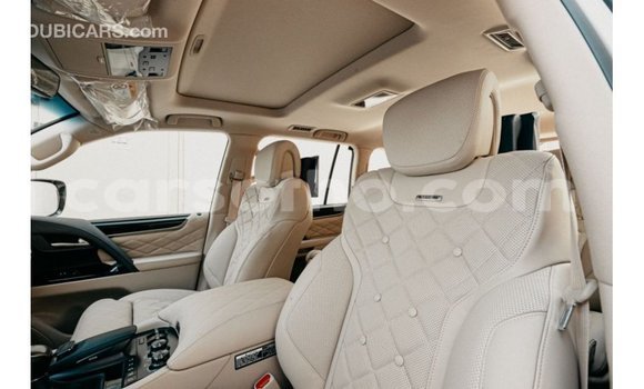 اشتري Imported Lexus LX White سيارة في Import - Dubai في Maseru اشتري Imported Lexus LX White سيارة في Import - Dubai في Maseru