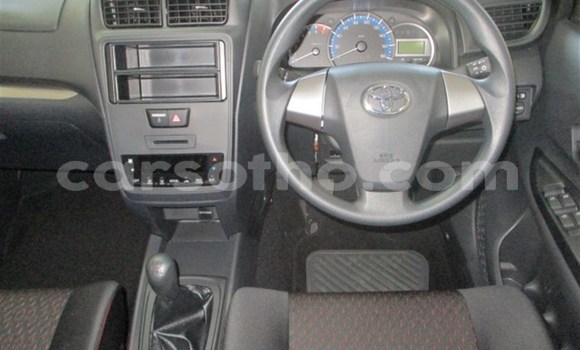 اشتري مستعمل Toyota Avanza Silver سيارة في Import - Dubai في Maseru اشتري مستعمل Toyota Avanza Silver سيارة في Import - Dubai في Maseru