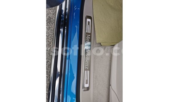 اشتري Imported Mercedes-Benz 190 Blue سيارة في Import - Dubai في Maseru اشتري Imported Mercedes-Benz 190 Blue سيارة في Import - Dubai في Maseru