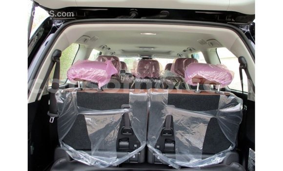 اشتري Imported Toyota Land Cruiser Black سيارة في Import - Dubai في Maseru اشتري Imported Toyota Land Cruiser Black سيارة في Import - Dubai في Maseru