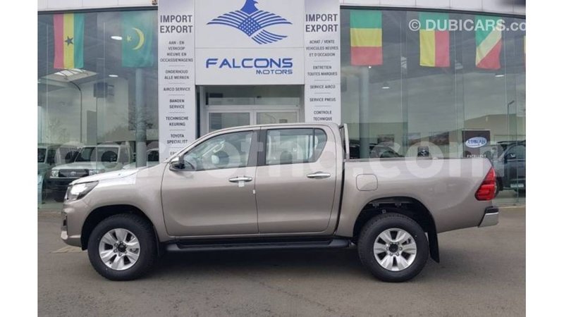 Big with watermark toyota hilux maseru import dubai 17134