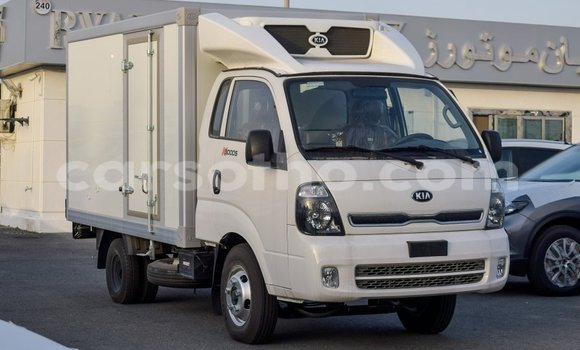 Sayi Imported Kia K3 White Mota in Import - Dubai a Maseru Sayi Imported Kia K3 White Mota in Import - Dubai a Maseru