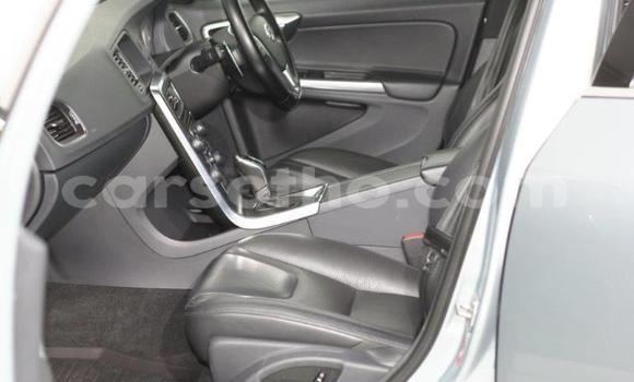 Acheter Occasion Voiture Volvo V60 Gris à Maseru, Maseru Acheter Occasion Voiture Volvo V60 Gris à Maseru, Maseru