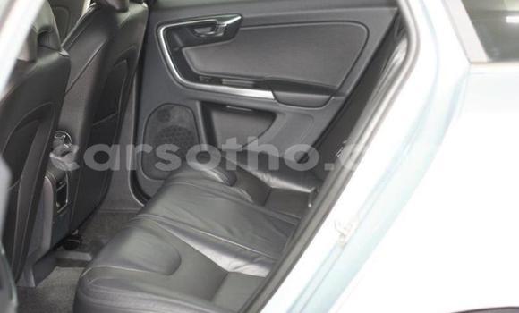 Acheter Occasion Voiture Volvo V60 Gris à Maseru, Maseru Acheter Occasion Voiture Volvo V60 Gris à Maseru, Maseru