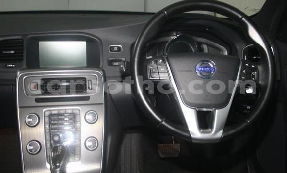 Acheter Occasion Voiture Volvo V60 Gris à Maseru, Maseru Acheter Occasion Voiture Volvo V60 Gris à Maseru, Maseru