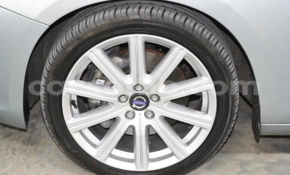 Acheter Occasion Voiture Volvo V60 Gris à Maseru, Maseru Acheter Occasion Voiture Volvo V60 Gris à Maseru, Maseru