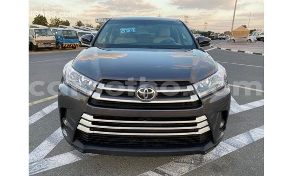 Buy Import Toyota Highlander Other Car in Import - Dubai in Maseru Buy Import Toyota Highlander Other Car in Import - Dubai in Maseru