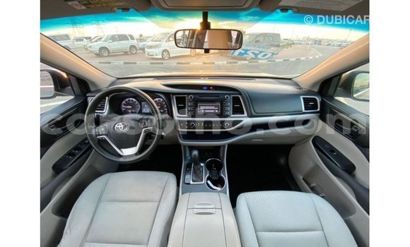Buy Import Toyota Highlander Other Car in Import - Dubai in Maseru Buy Import Toyota Highlander Other Car in Import - Dubai in Maseru