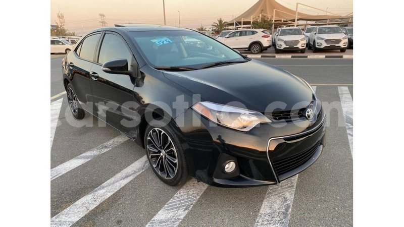 Big with watermark toyota corolla maseru import dubai 17156