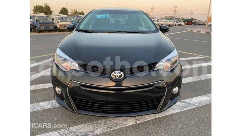 Big with watermark toyota corolla maseru import dubai 17156