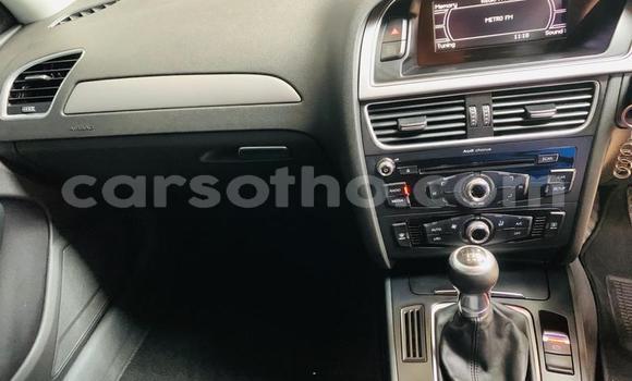 Sayi Na hannu Audi A4 Silver Mota in Maseru a Maseru Sayi Na hannu Audi A4 Silver Mota in Maseru a Maseru