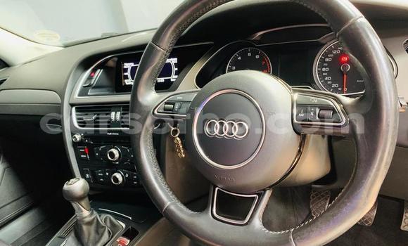 Sayi Na hannu Audi A4 Silver Mota in Maseru a Maseru Sayi Na hannu Audi A4 Silver Mota in Maseru a Maseru