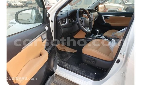 Buy Import Toyota Fortuner White Car in Import - Dubai in Maseru Buy Import Toyota Fortuner White Car in Import - Dubai in Maseru