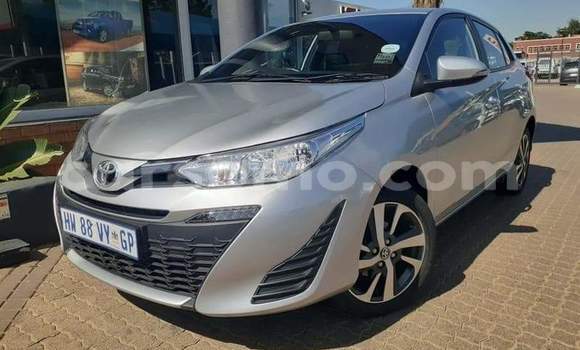 Sayi Na hannu Toyota Yaris Silver Mota in Maseru a Maseru Sayi Na hannu Toyota Yaris Silver Mota in Maseru a Maseru