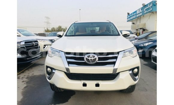Buy Import Toyota Fortuner White Car in Import - Dubai in Maseru Buy Import Toyota Fortuner White Car in Import - Dubai in Maseru