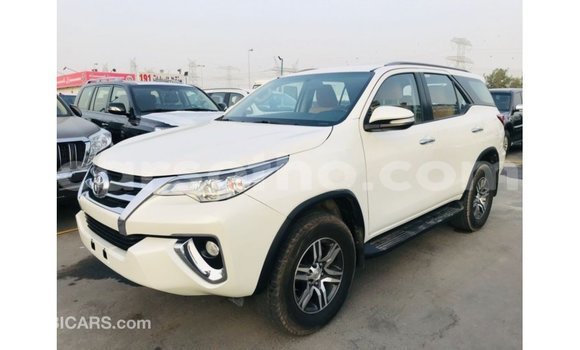 Buy Import Toyota Fortuner White Car in Import - Dubai in Maseru Buy Import Toyota Fortuner White Car in Import - Dubai in Maseru