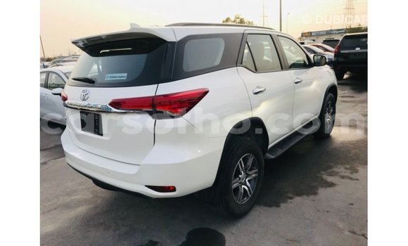 Buy Import Toyota Fortuner White Car in Import - Dubai in Maseru Buy Import Toyota Fortuner White Car in Import - Dubai in Maseru