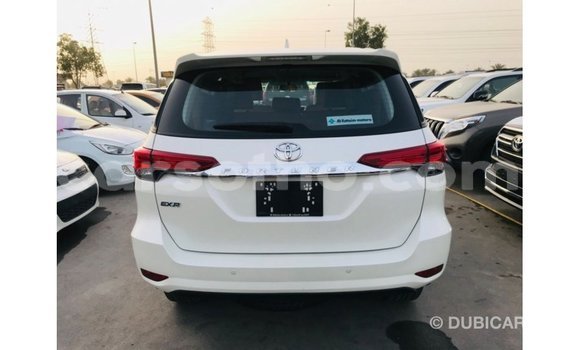 Buy Import Toyota Fortuner White Car in Import - Dubai in Maseru Buy Import Toyota Fortuner White Car in Import - Dubai in Maseru