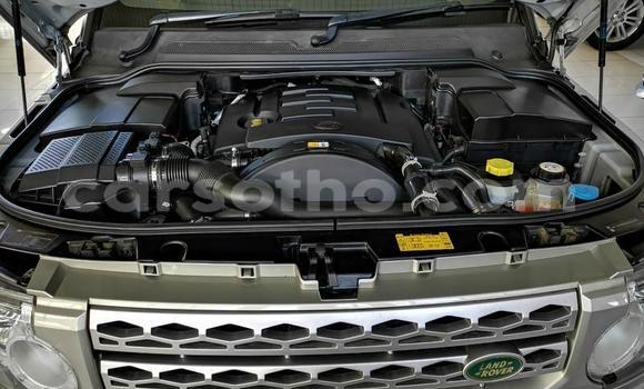 Sayi Na hannu Land Rover Discovery Silver Mota in Maseru a Maseru Sayi Na hannu Land Rover Discovery Silver Mota in Maseru a Maseru