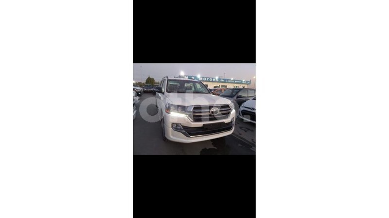 Big with watermark toyota land cruiser maseru import dubai 17185